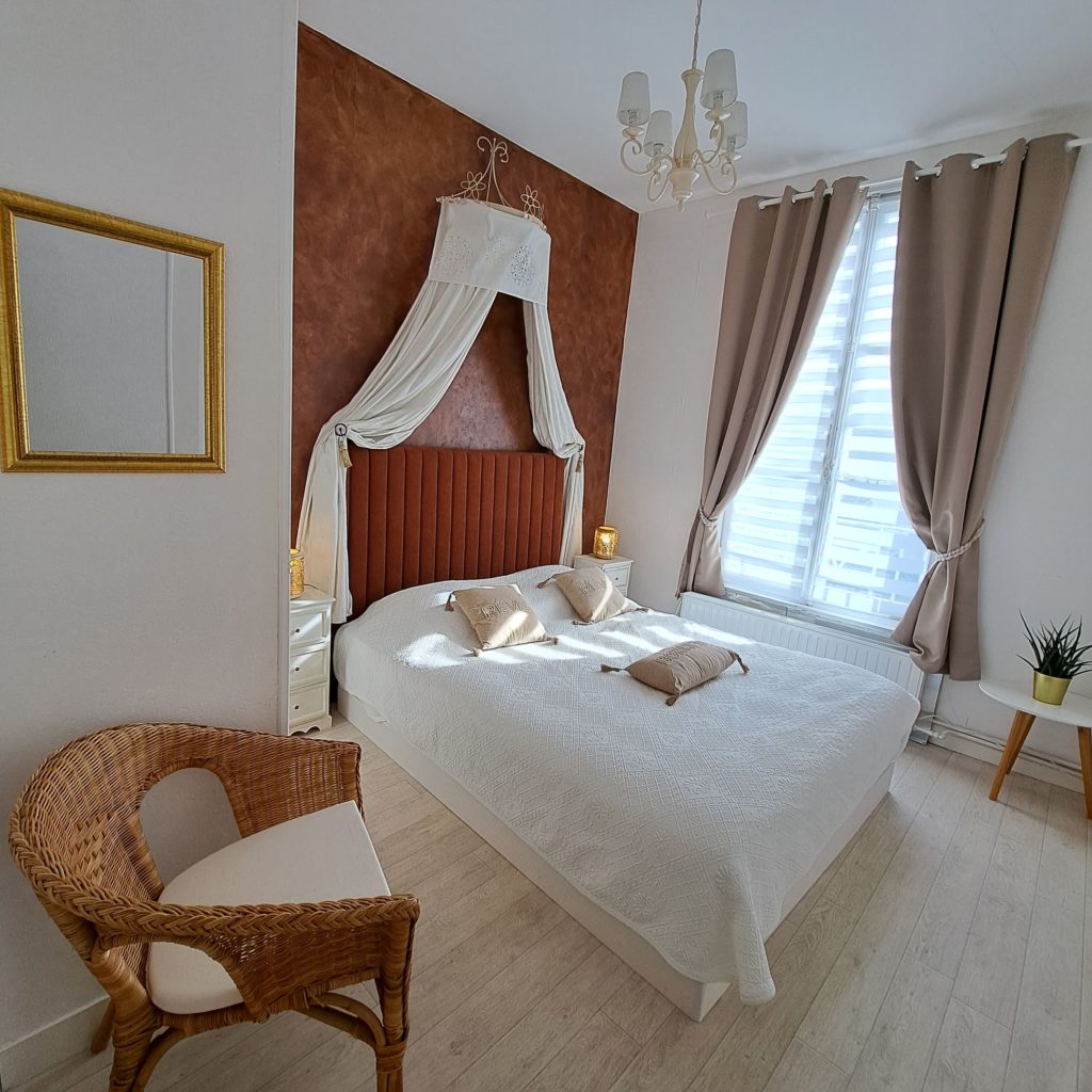 Hébergement - Le château de La Rolandière près de Tours en Centre-Val de Loire.